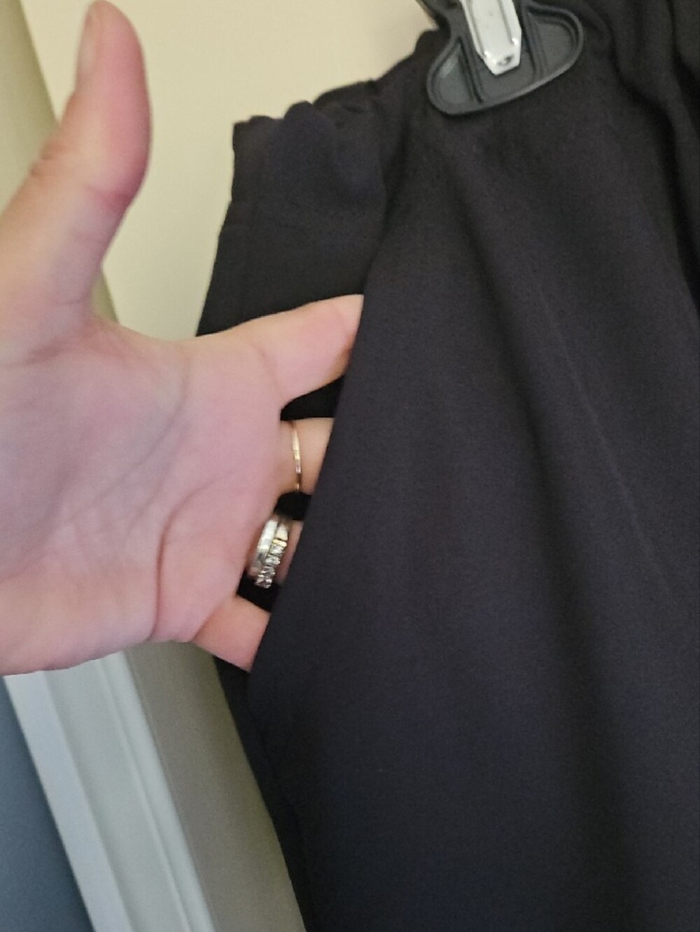 Scrubstar Black Drawstring Cargo Jogger Pants - Picture 5 of 8